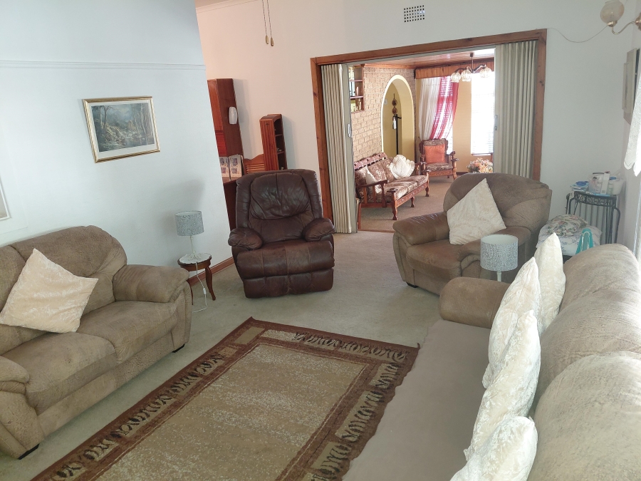 4 Bedroom Property for Sale in Despatch Central Eastern Cape